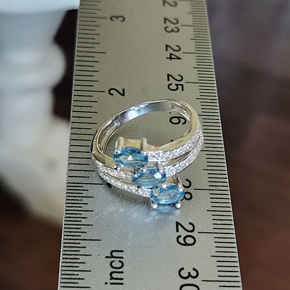 Silver London Blue Topaz Size 7 Ring with White Topaz accents NEW - Picture 2 of 4
